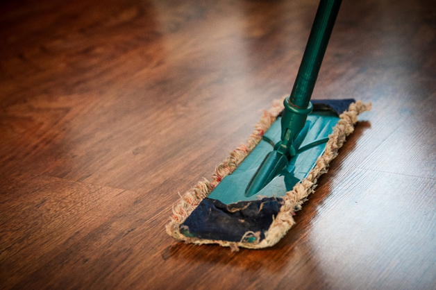 Clean linoleum kitchen floor