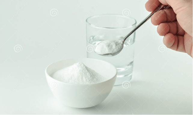 spoon full of baking soda