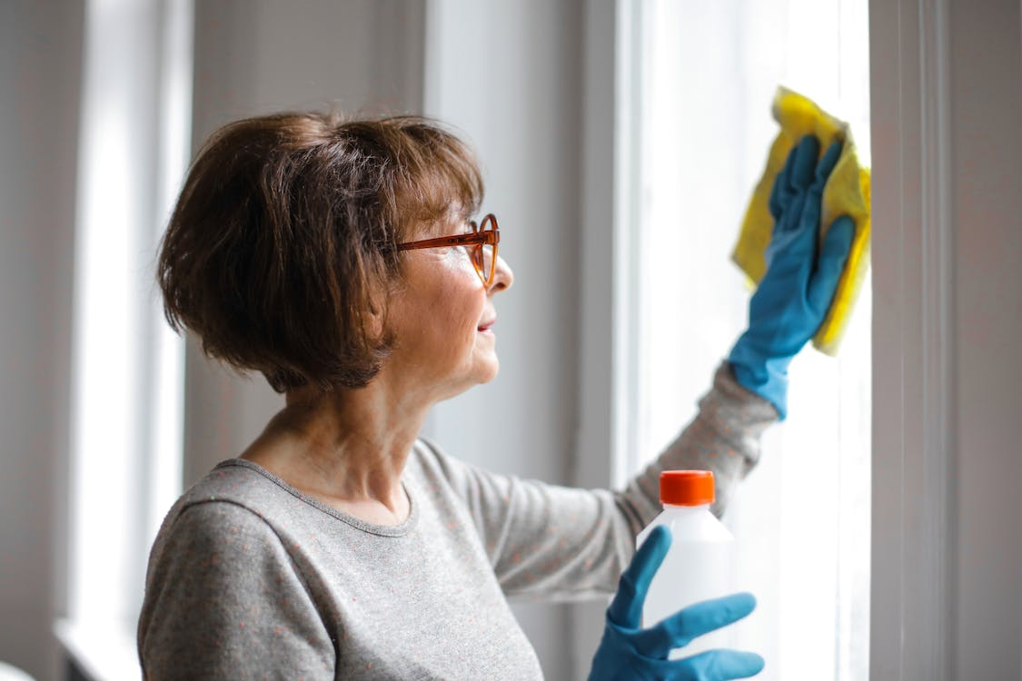 A natural green cleaner in use