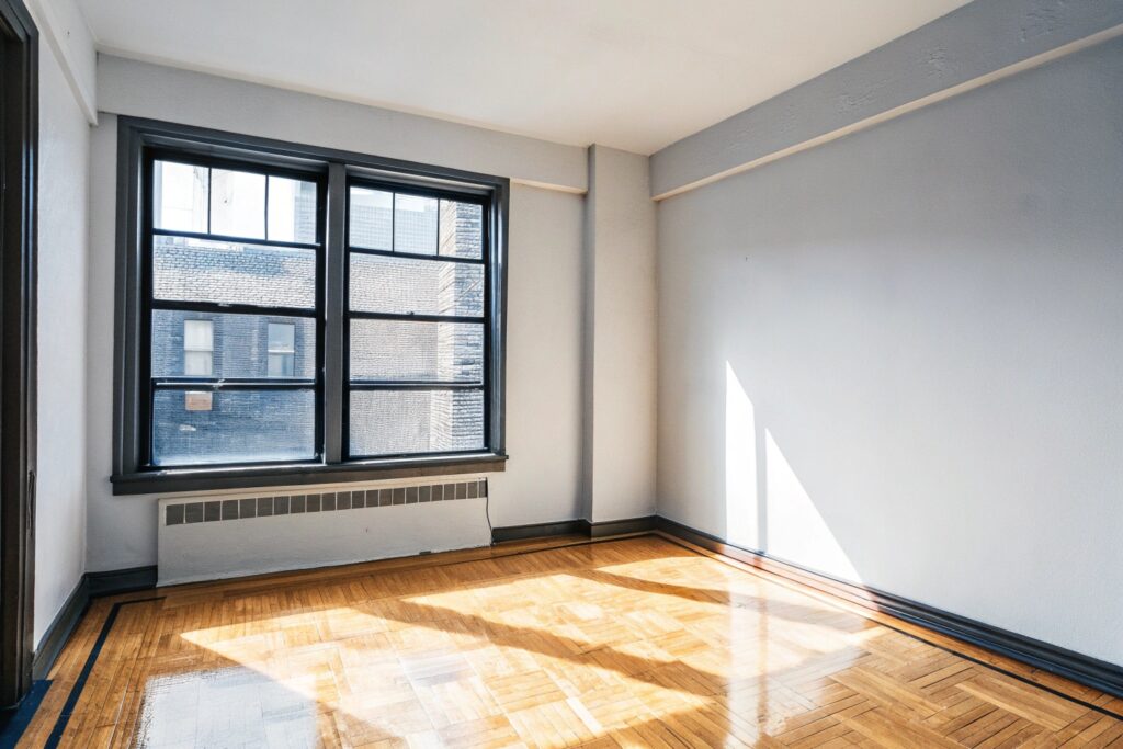 Vacant apartment in New York City cleaned and ready for rental